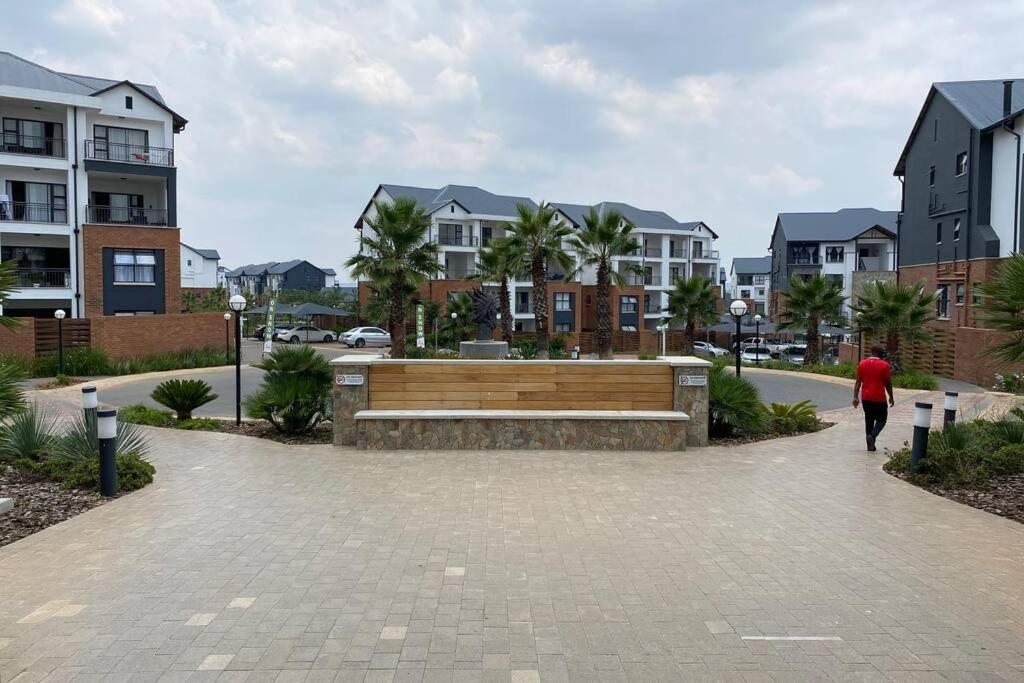 Penthouse 172 At The Blyde Crystal Lagoon Apartment Pretoria Ngoại thất bức ảnh
